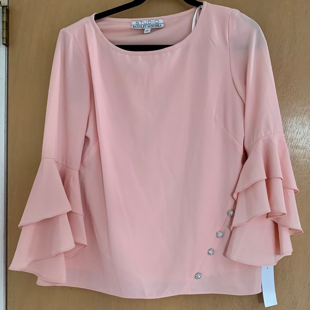Badgely Mischa Light Pink with rhinestones blouse M